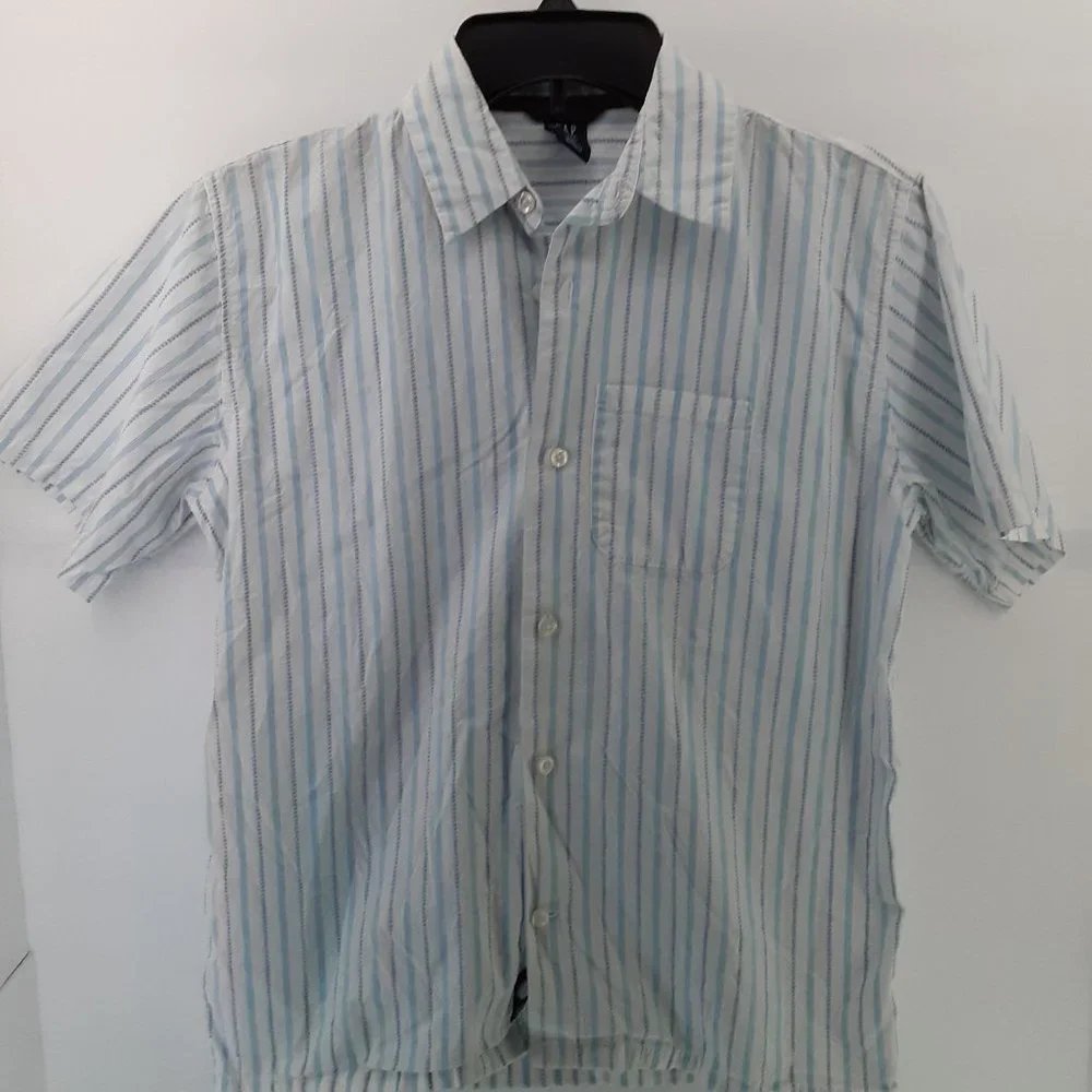 Gap Kids Boys Short Sleeve Button Up Shirt | Stiped | White/Blue | Size Large 10